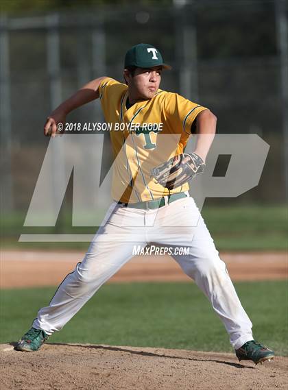 Thumbnail 2 in Tracy vs. Stockdale (The Boras Classic) photogallery.
