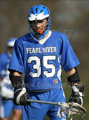 Thumbnail 1 in Pearl River @ Nanuet photogallery.