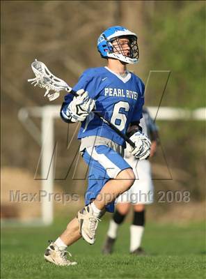 Thumbnail 2 in Pearl River @ Nanuet photogallery.