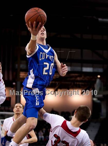 Thumbnail 3 in Covington Catholic @ Newport (KHSSA Ninth Region Semifinal) photogallery.