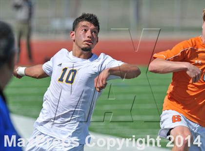 Thumbnail 1 in Pine Tree vs. Wakeland (UIL 4A Region 2 Semifinal) photogallery.