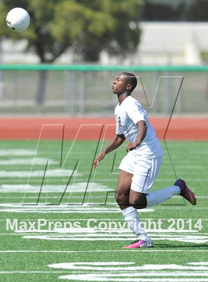 Thumbnail 3 in Pine Tree vs. Wakeland (UIL 4A Region 2 Semifinal) photogallery.