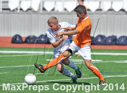 Thumbnail 3 in Pine Tree vs. Wakeland (UIL 4A Region 2 Semifinal) photogallery.