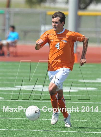 Thumbnail 3 in Pine Tree vs. Wakeland (UIL 4A Region 2 Semifinal) photogallery.