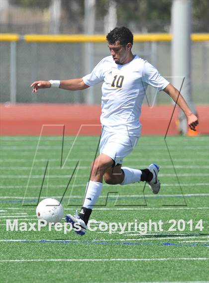 Thumbnail 2 in Pine Tree vs. Wakeland (UIL 4A Region 2 Semifinal) photogallery.