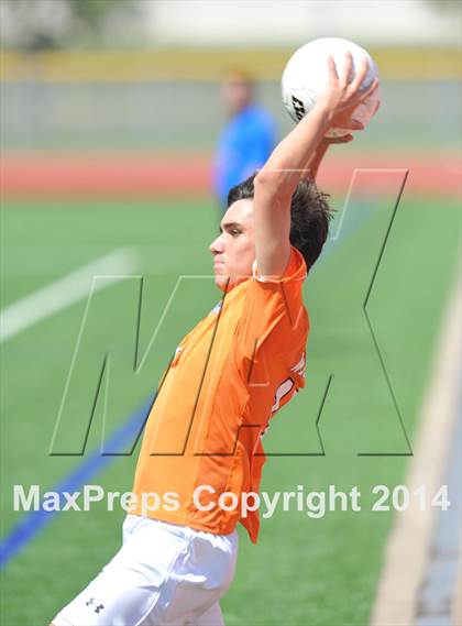 Thumbnail 3 in Pine Tree vs. Wakeland (UIL 4A Region 2 Semifinal) photogallery.