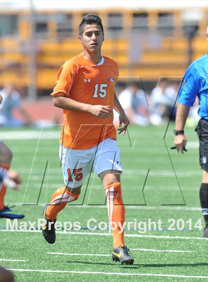 Thumbnail 3 in Pine Tree vs. Wakeland (UIL 4A Region 2 Semifinal) photogallery.