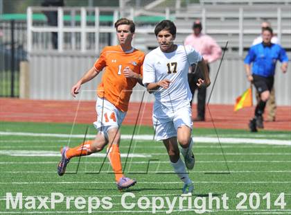 Thumbnail 3 in Pine Tree vs. Wakeland (UIL 4A Region 2 Semifinal) photogallery.