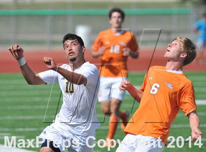 Thumbnail 2 in Pine Tree vs. Wakeland (UIL 4A Region 2 Semifinal) photogallery.
