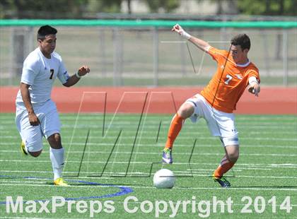 Thumbnail 3 in Pine Tree vs. Wakeland (UIL 4A Region 2 Semifinal) photogallery.