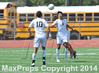 Thumbnail 1 in Pine Tree vs. Wakeland (UIL 4A Region 2 Semifinal) photogallery.