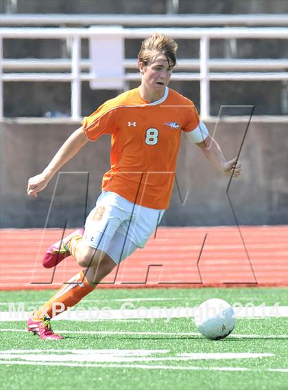 Thumbnail 3 in Pine Tree vs. Wakeland (UIL 4A Region 2 Semifinal) photogallery.