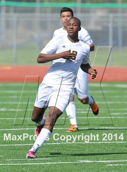 Thumbnail 3 in Pine Tree vs. Wakeland (UIL 4A Region 2 Semifinal) photogallery.
