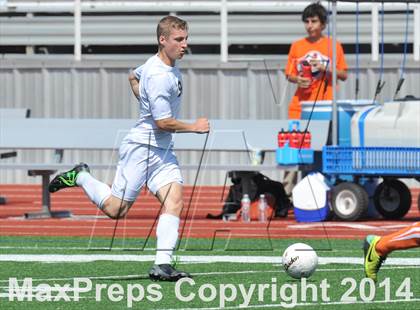 Thumbnail 3 in Pine Tree vs. Wakeland (UIL 4A Region 2 Semifinal) photogallery.