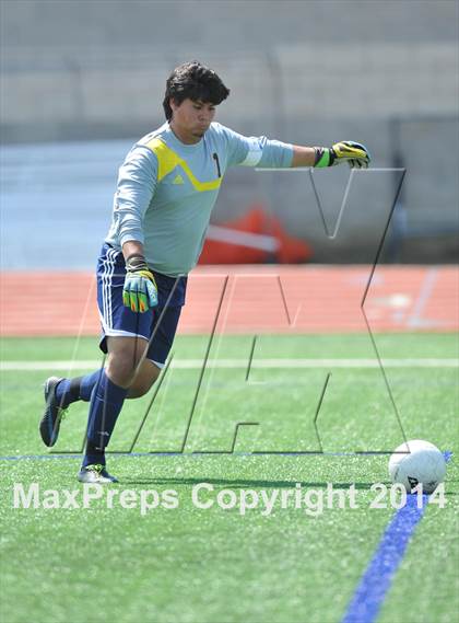 Thumbnail 3 in Pine Tree vs. Wakeland (UIL 4A Region 2 Semifinal) photogallery.