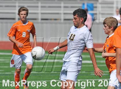Thumbnail 1 in Pine Tree vs. Wakeland (UIL 4A Region 2 Semifinal) photogallery.