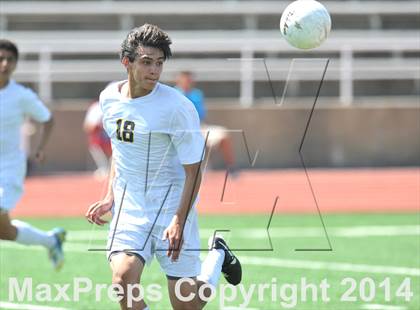 Thumbnail 1 in Pine Tree vs. Wakeland (UIL 4A Region 2 Semifinal) photogallery.
