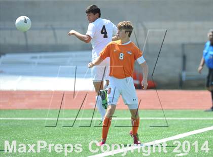 Thumbnail 1 in Pine Tree vs. Wakeland (UIL 4A Region 2 Semifinal) photogallery.