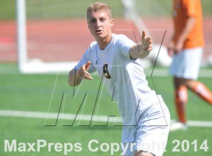 Thumbnail 1 in Pine Tree vs. Wakeland (UIL 4A Region 2 Semifinal) photogallery.