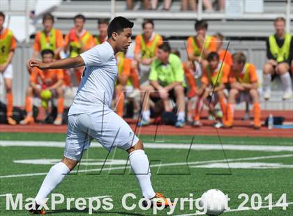 Thumbnail 2 in Pine Tree vs. Wakeland (UIL 4A Region 2 Semifinal) photogallery.