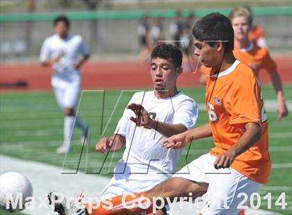 Thumbnail 1 in Pine Tree vs. Wakeland (UIL 4A Region 2 Semifinal) photogallery.