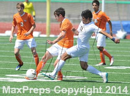 Thumbnail 2 in Pine Tree vs. Wakeland (UIL 4A Region 2 Semifinal) photogallery.