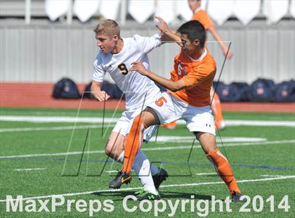Thumbnail 1 in Pine Tree vs. Wakeland (UIL 4A Region 2 Semifinal) photogallery.