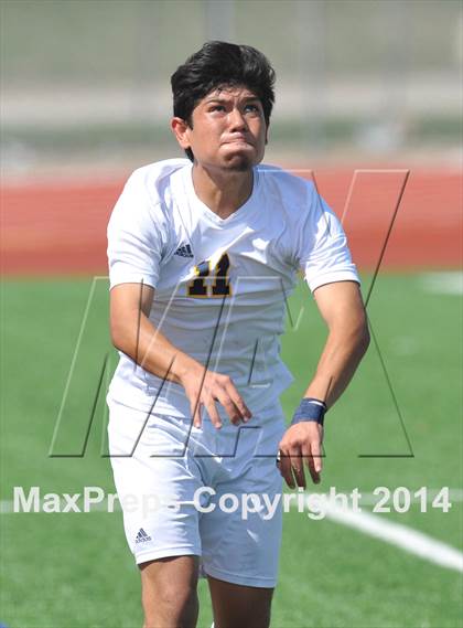 Thumbnail 1 in Pine Tree vs. Wakeland (UIL 4A Region 2 Semifinal) photogallery.