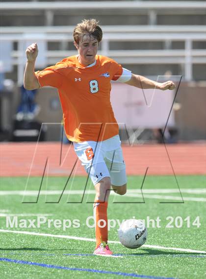 Thumbnail 3 in Pine Tree vs. Wakeland (UIL 4A Region 2 Semifinal) photogallery.