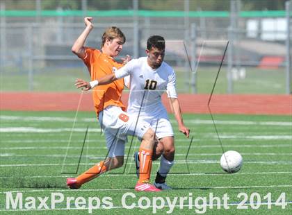 Thumbnail 3 in Pine Tree vs. Wakeland (UIL 4A Region 2 Semifinal) photogallery.