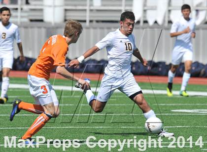 Thumbnail 2 in Pine Tree vs. Wakeland (UIL 4A Region 2 Semifinal) photogallery.