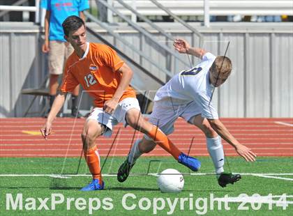 Thumbnail 2 in Pine Tree vs. Wakeland (UIL 4A Region 2 Semifinal) photogallery.
