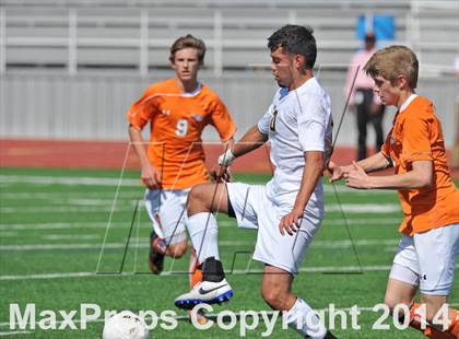 Thumbnail 2 in Pine Tree vs. Wakeland (UIL 4A Region 2 Semifinal) photogallery.