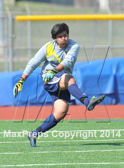Thumbnail 2 in Pine Tree vs. Wakeland (UIL 4A Region 2 Semifinal) photogallery.