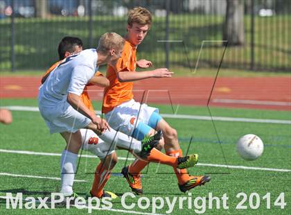 Thumbnail 3 in Pine Tree vs. Wakeland (UIL 4A Region 2 Semifinal) photogallery.