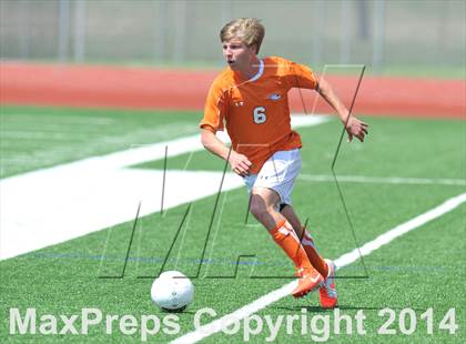 Thumbnail 3 in Pine Tree vs. Wakeland (UIL 4A Region 2 Semifinal) photogallery.