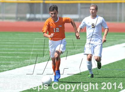Thumbnail 2 in Pine Tree vs. Wakeland (UIL 4A Region 2 Semifinal) photogallery.