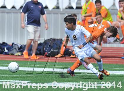 Thumbnail 3 in Pine Tree vs. Wakeland (UIL 4A Region 2 Semifinal) photogallery.