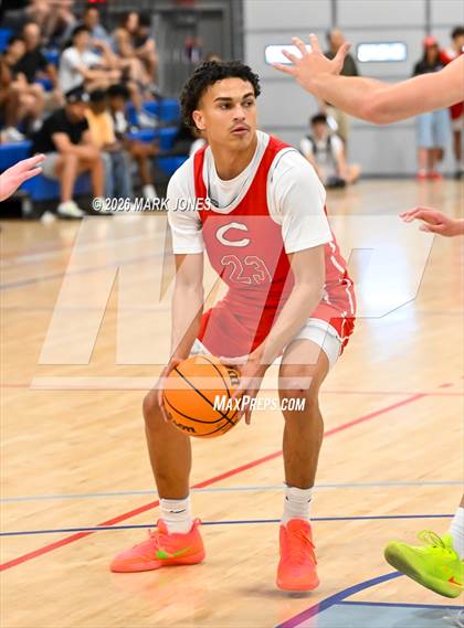 Thumbnail 2 in Mater Dei vs. Columbus (Section 7) photogallery.