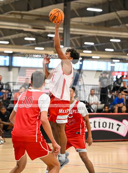 Thumbnail 3 in Mater Dei vs. Columbus (Section 7) photogallery.