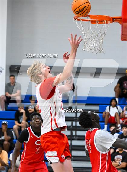Thumbnail 3 in Mater Dei vs. Columbus (Section 7) photogallery.