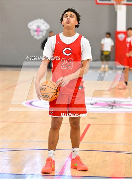 Thumbnail 1 in Mater Dei vs. Columbus (Section 7) photogallery.