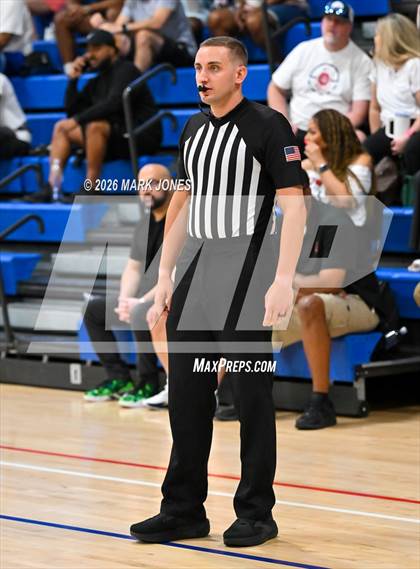 Thumbnail 3 in Mater Dei vs. Columbus (Section 7) photogallery.