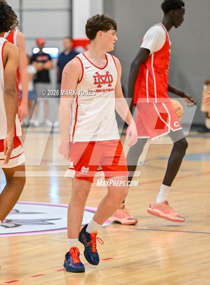 Thumbnail 2 in Mater Dei vs. Columbus (Section 7) photogallery.