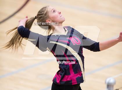 Thumbnail 1 in Legend @ Ponderosa photogallery.