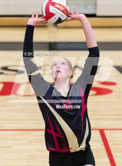 Thumbnail 1 in Legend @ Ponderosa photogallery.