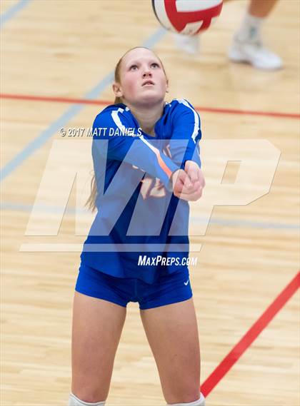 Thumbnail 1 in Legend @ Ponderosa photogallery.