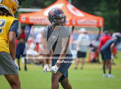 Thumbnail 1 in South Panola vs Olive Branch (U of Memphis 7v7) photogallery.