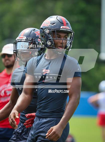 Thumbnail 3 in South Panola vs Olive Branch (U of Memphis 7v7) photogallery.