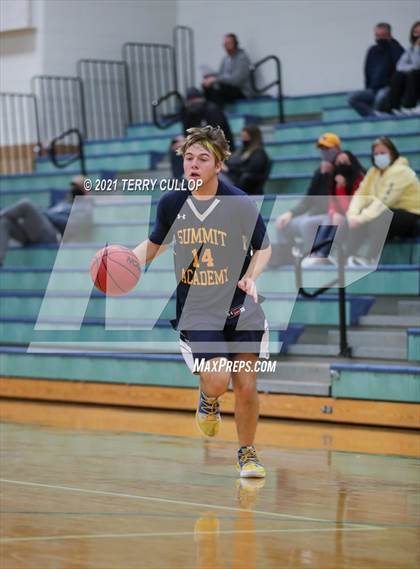 Thumbnail 3 in Summit Academy vs. Ridgeline (Eagle Holiday Shootout) photogallery.